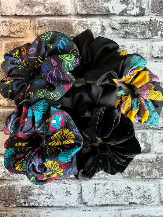 Mystery Pack of Scrunchies (5)